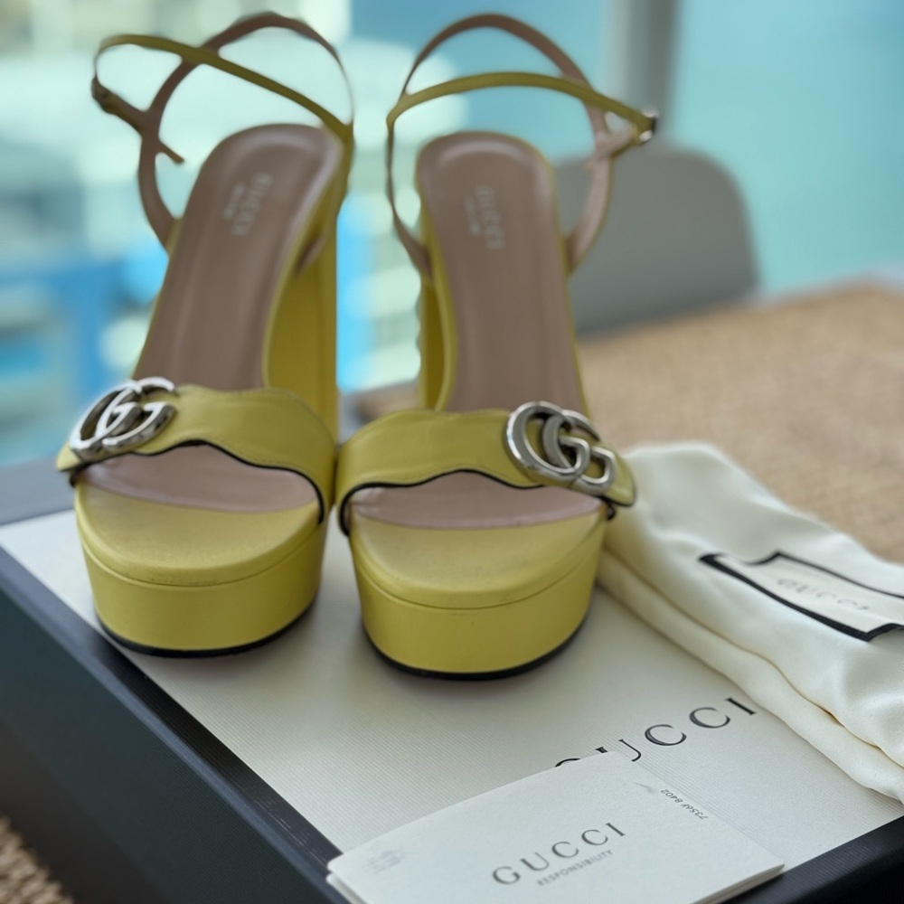 Gucci yellow hight heels